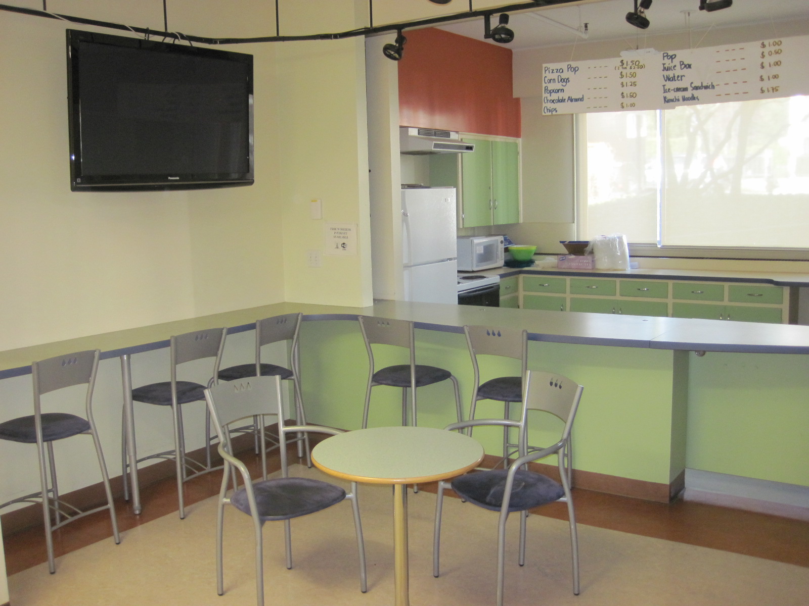 Snack Bar
